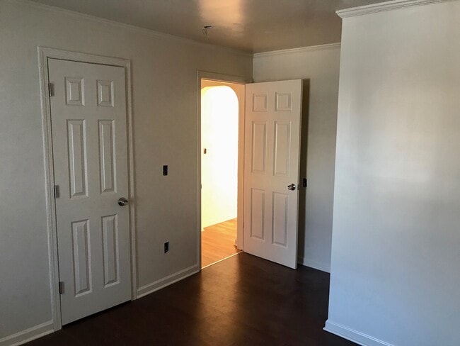 Building Photo - Remodeled 3 Bed/1 Bath Ranch in Burton