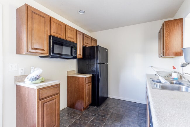 Building Photo - 941 Ashley Dr