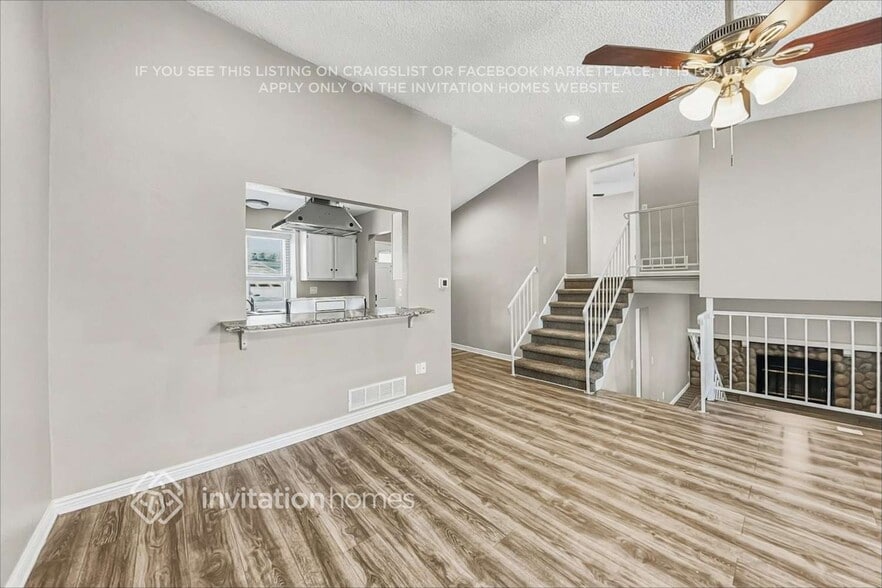 Building Photo - 5752 S Perth Pl