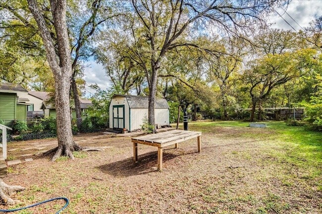 Building Photo - 4603 Jinx Ave