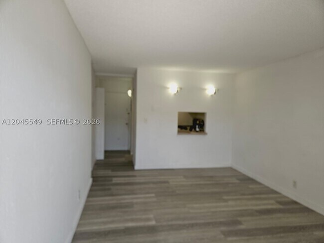 Building Photo - 4550 NW 9th St