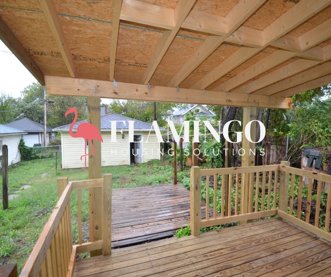 Building Photo - 1129 Wilson Dr