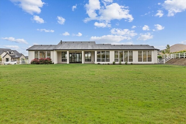 Building Photo - 7786 W Diamond Lk Dr