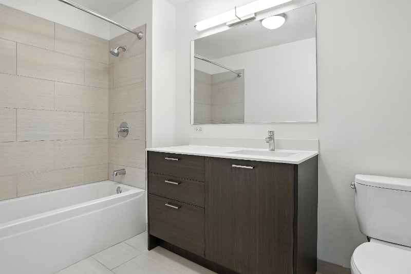 Building Photo - 1372 S Wabash Ave