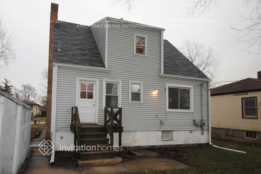 Building Photo - 9326 S 54th Ct