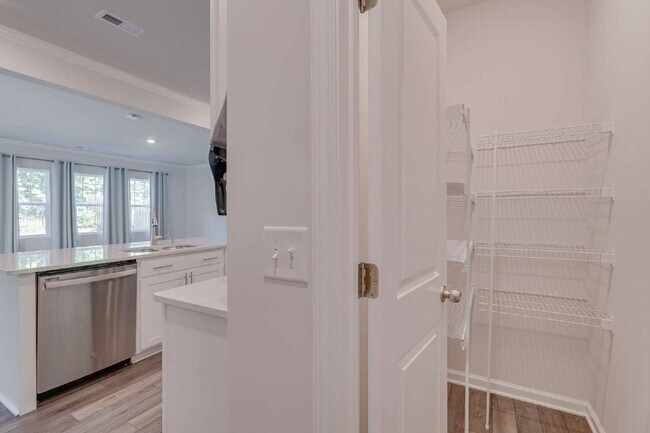 Building Photo - 1123 Sweet Cream Ct