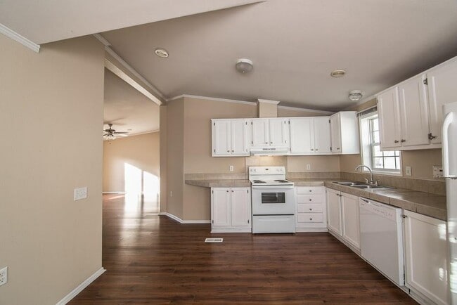 Building Photo - 4420 Magin Meadow Dr