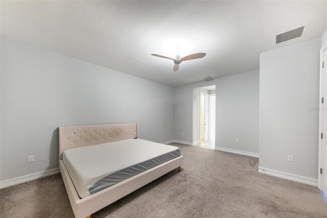 Building Photo - 24456 Riverfront Dr