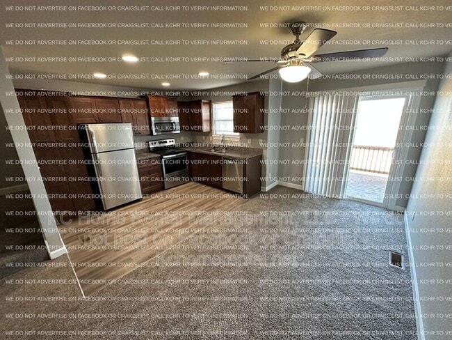 Building Photo - 10530 Kane Dr