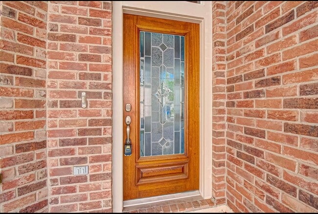 Building Photo - 75 Tapestry Forest Pl