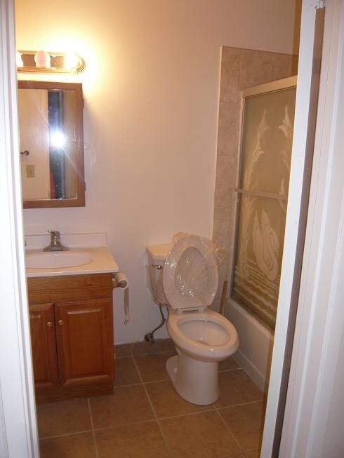 Building Photo - Walking distance to Union City Bart Station, Marina Food and Logan High