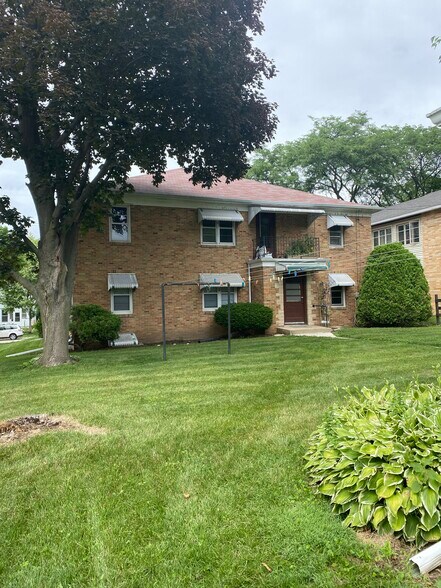 Building Photo - 1119 Chandler St