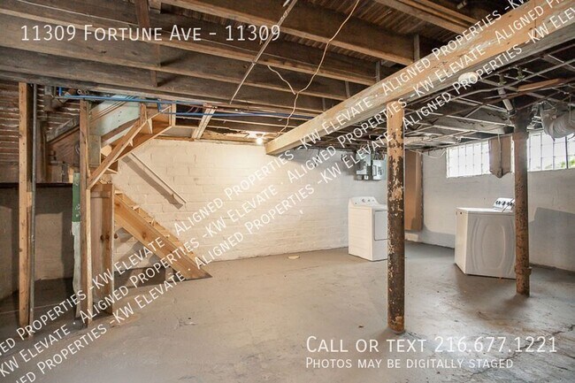 Building Photo - 11309 Fortune Ave