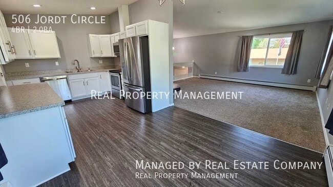 Building Photo - 506 Jordt Cir