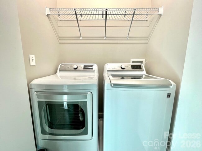 Building Photo - 2 Bauhaus Ct.