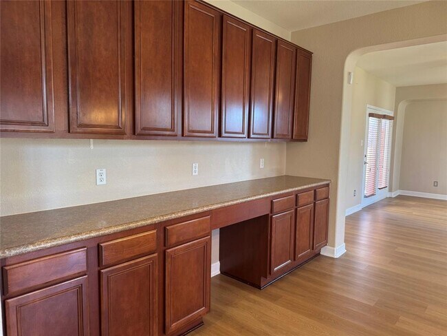 Building Photo - 500 Springbrook Rd