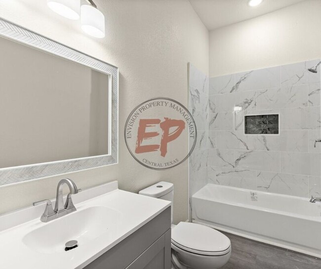 Building Photo - 2208 Gorman Ave