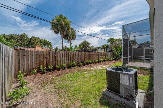 Building Photo - 330 Las Olas Dr