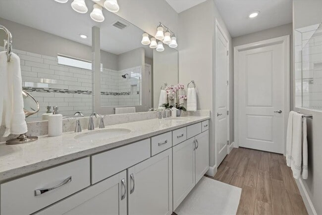 Building Photo - 3314 Chestertown Lp