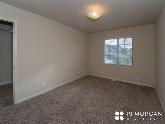 Building Photo - 3 bedroom, 2 bathroom House For Lease