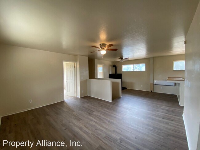 Building Photo - 3 br, 2 bath House - 3059 Winter Creek Road
