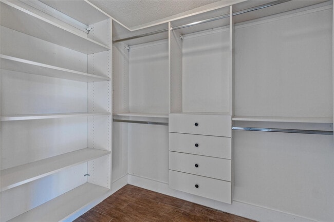 Building Photo - 167 NW 115th Terrace