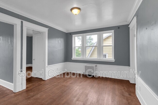 Building Photo - 7 E Depew Ave