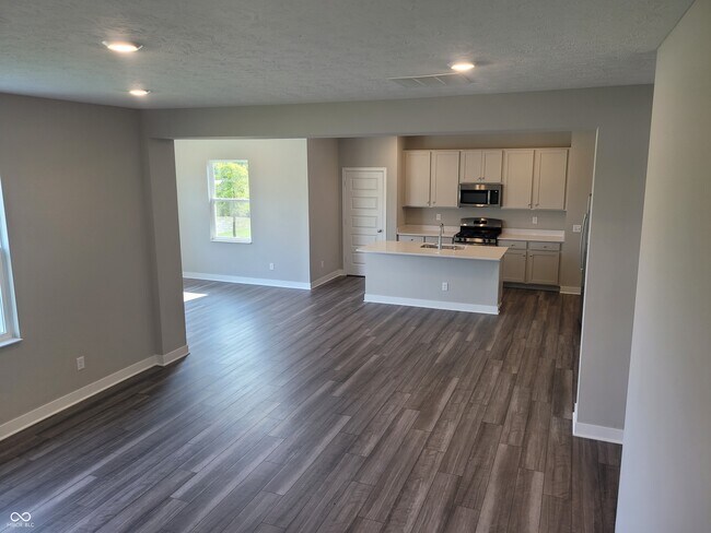 Building Photo - 1381 Turner Trace Pl S