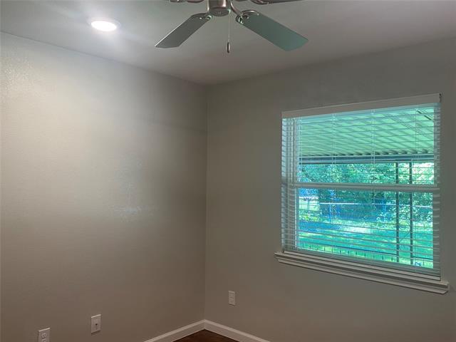 Building Photo - 3054 Candlewick Ln