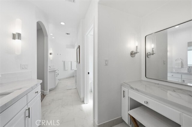 Building Photo - 133 33rd St