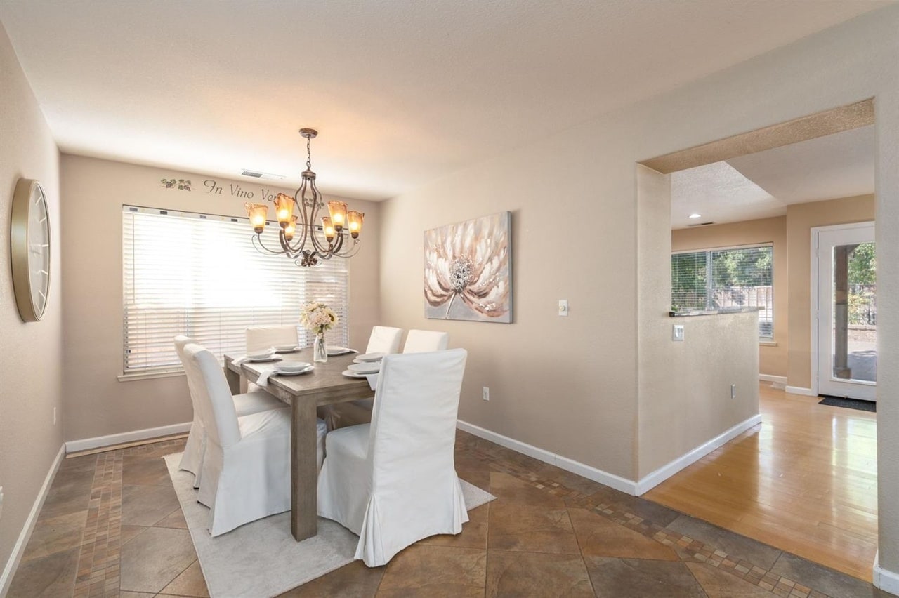 Building Photo - 2532 Tapestry Way