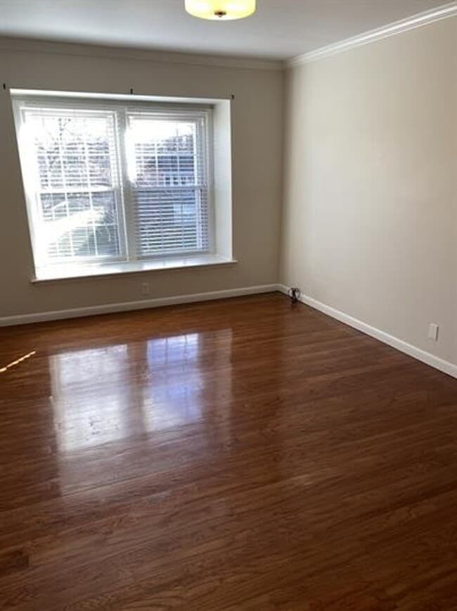 Building Photo - Green Hills Condo with Easy Access to I440
