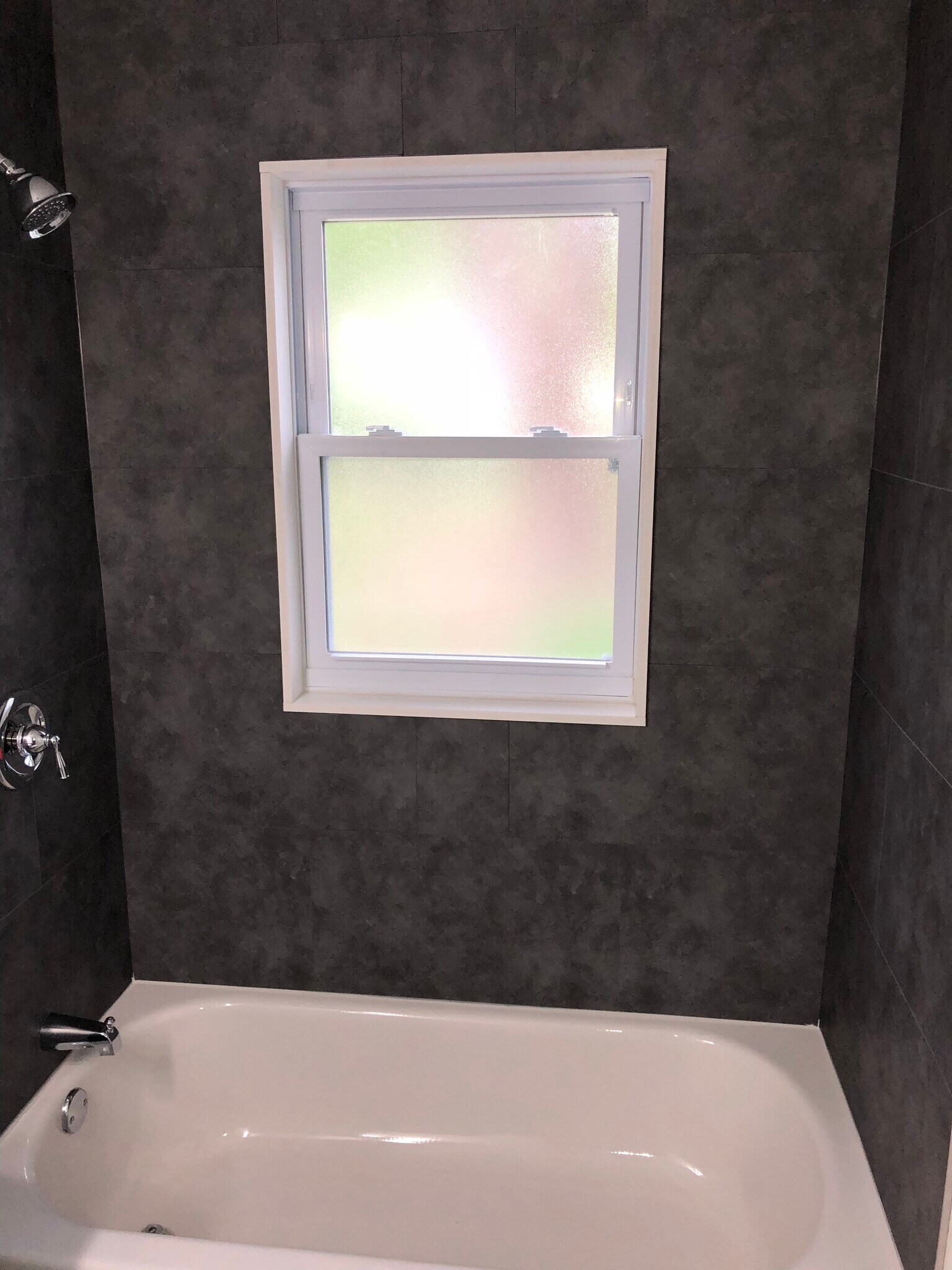 Bathroom - 18768 Roscommon St