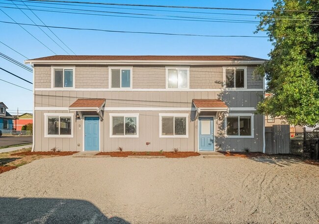 Building Photo - 3508 S 45th St