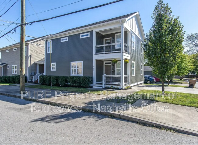 Building Photo - 903 Cheatham Pl