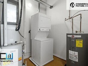 Building Photo - Frame Factory