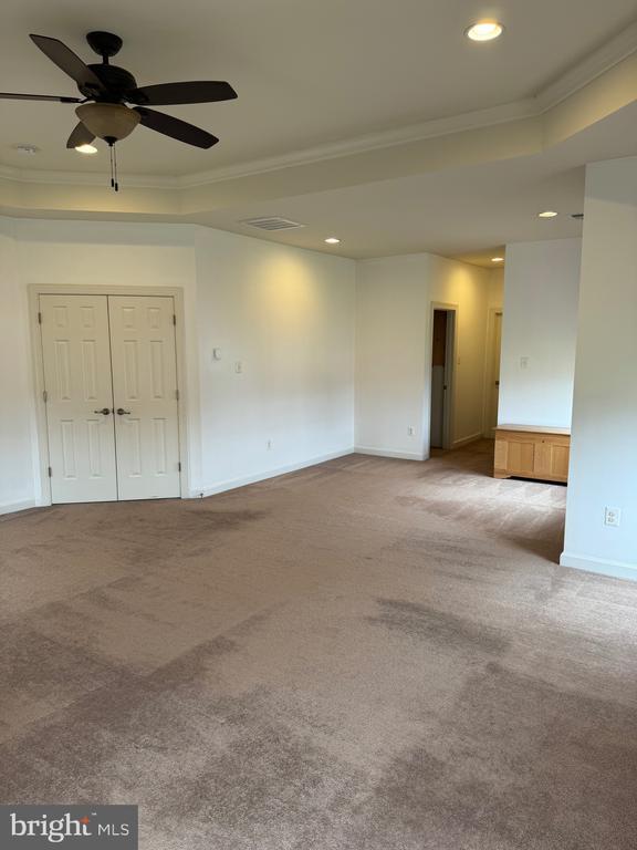 Building Photo - 5105 Hugunin Way