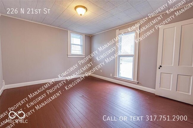 Building Photo - 226 N 21st St