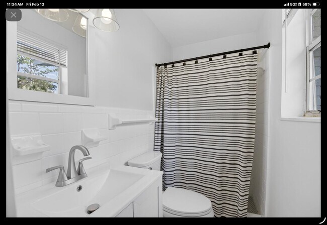 Building Photo - 5844 Western Way