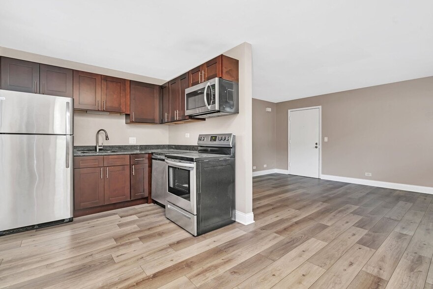 Interior Photo - Lakeside Village Apartments