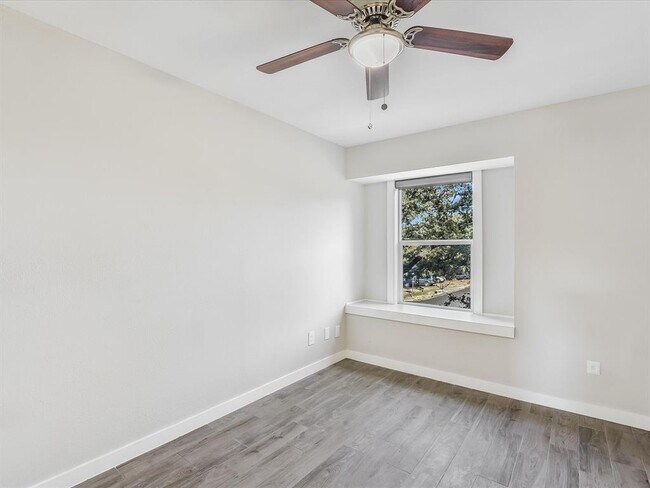 Building Photo - 10310 Bilbrook Pl