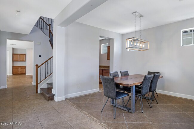 Building Photo - 1331 S Colt Dr