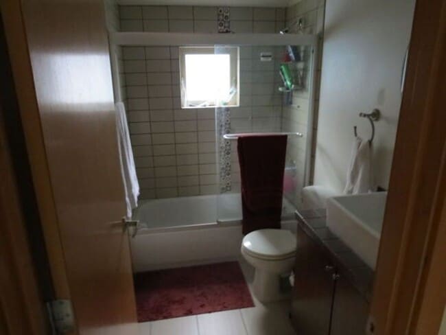 Building Photo - Beautiful 2 Bed Townhome Conveniently Located In Seattle!