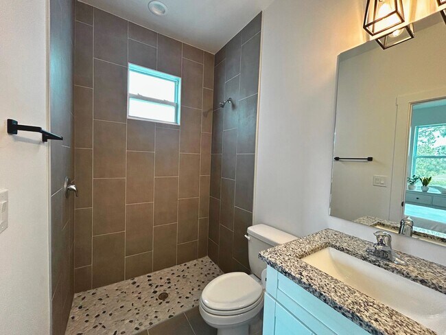 Building Photo - Modern Living Redefined: Luxury Duplexes i...