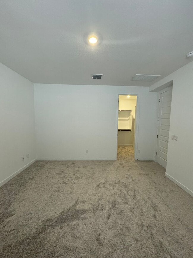 Building Photo - 4 bedroom Nextgen home in Phoenix