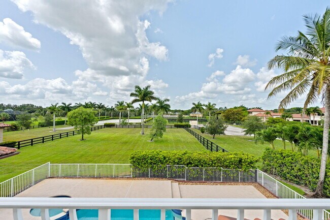 Building Photo - 3250 Palm Beach Point Blvd