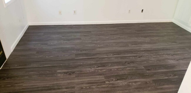 Building Photo - 153 Candlebrook Dr