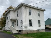 Building Photo - 112 W 1st St S