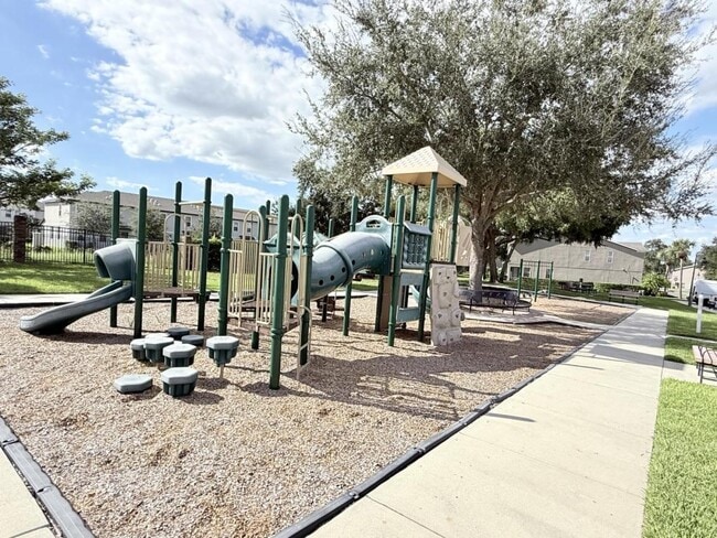 Building Photo - 1888 Compass Flower Way