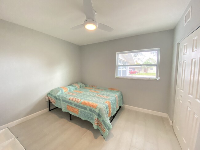 Building Photo - Bright and Updated 4-Bedroom Retreat in th...